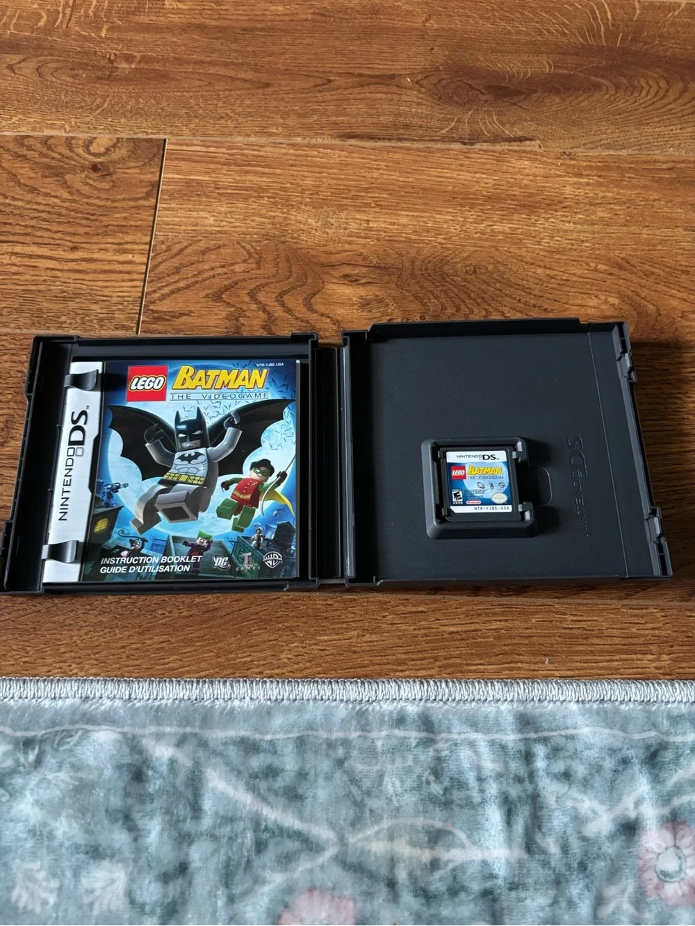 Lego Batman The Videogame Nintendo DS - Blue, Black & Yellow